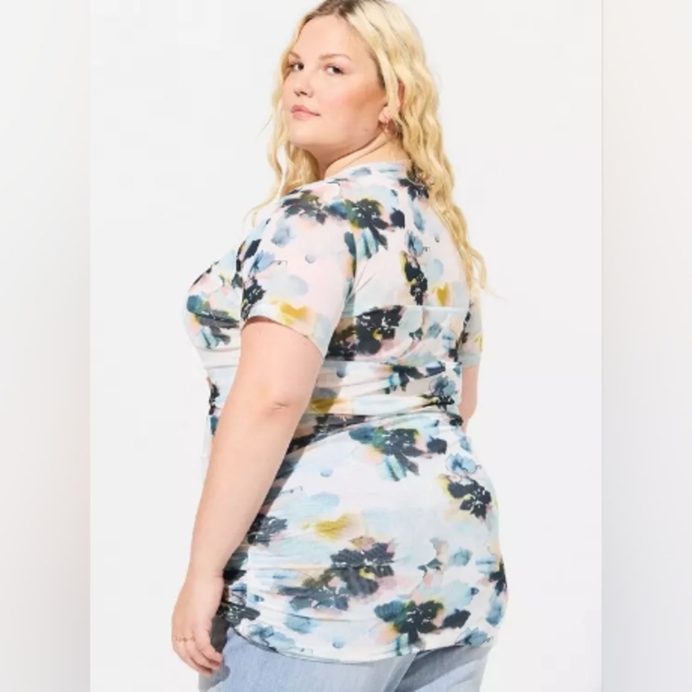 Torrid Floral Stretch Mesh Crew Neck Ruched Top 3X NEW IN PACKAGING - Picture 4 of 11